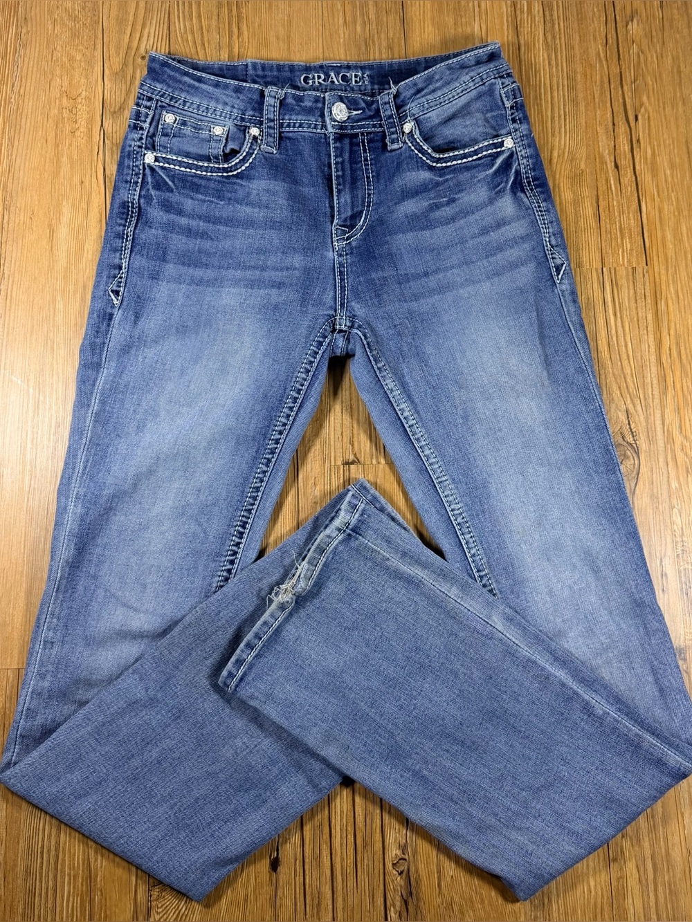 Grace in LA Women’s 27 Bootcut Jeans Embroidered Rhinestone Western Y2K